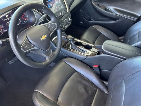 Used 2024 Chevrolet Malibu LT image 4