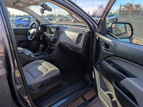 Used 2017 Chevrolet Colorado W/T w/ Custom Special Edition image 11