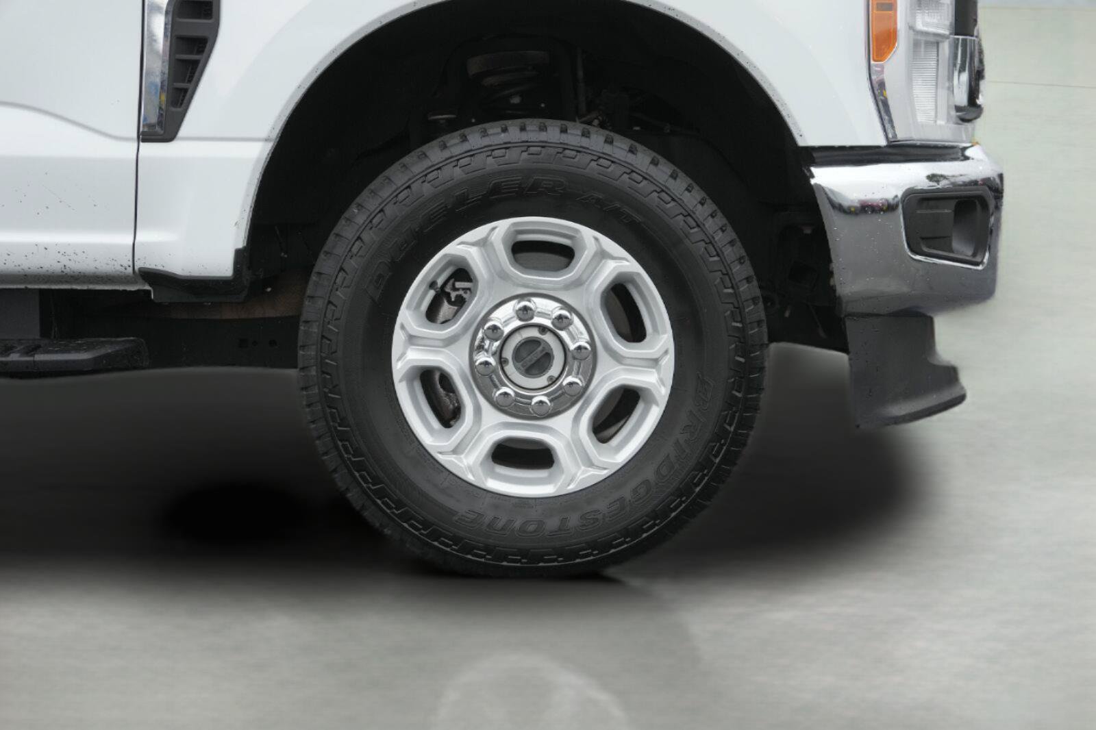 Used 2023 Ford F250 XLT w/ 360-Degree Camera Package AWD/4WD image 4