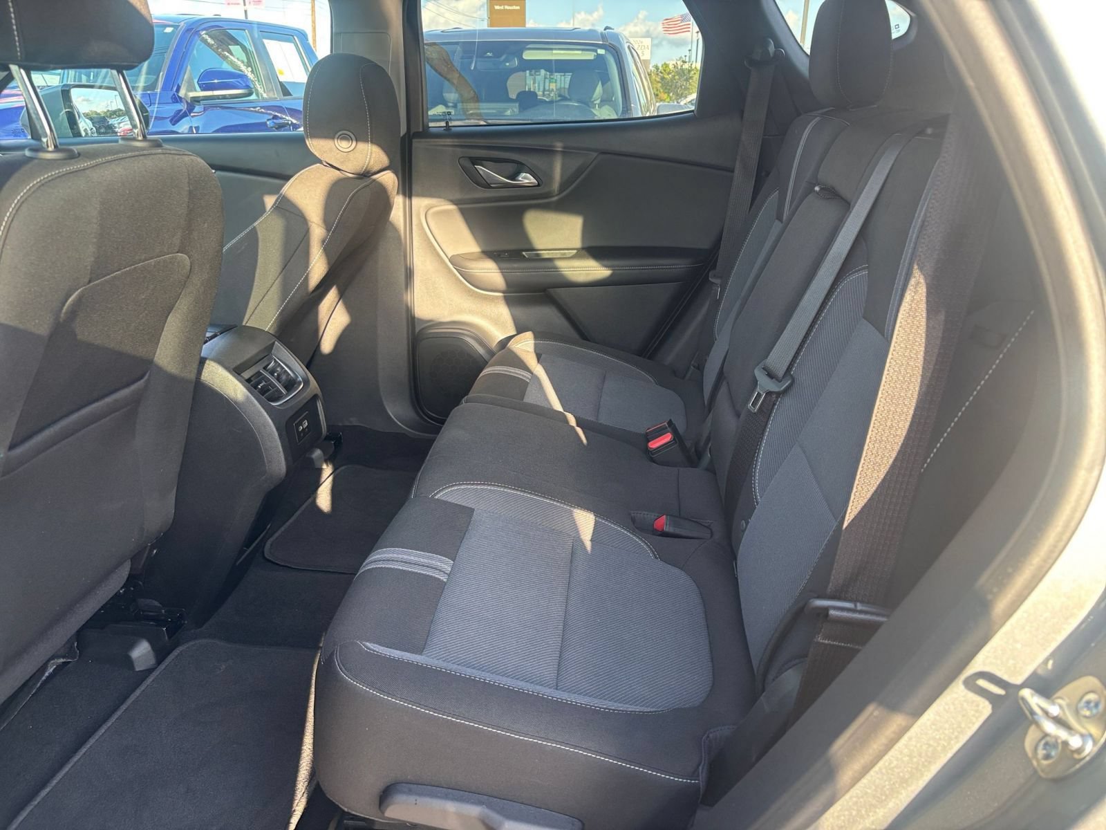 Used 2026 Chevrolet Blazer LT FWD image 25