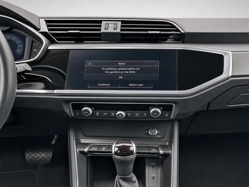 Certified 2022 Audi Q3 2.0T Premium w/ Black Optic Sport Package AWD/4WD image 19
