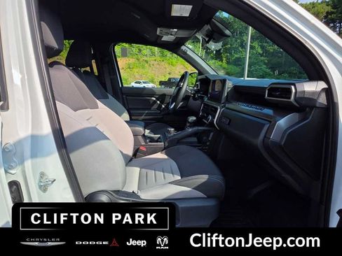 Used 2024 Toyota Tacoma TRD Off-Road AWD/4WD image 15