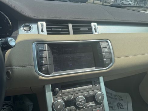 Used 2013 Land Rover Range Rover Evoque Pure Premium image 20