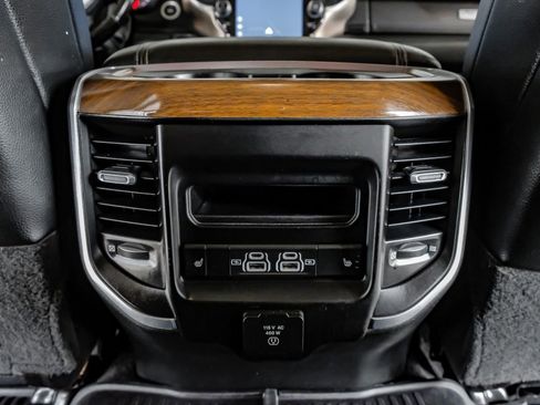 Used 2022 RAM 3500 Laramie image 36