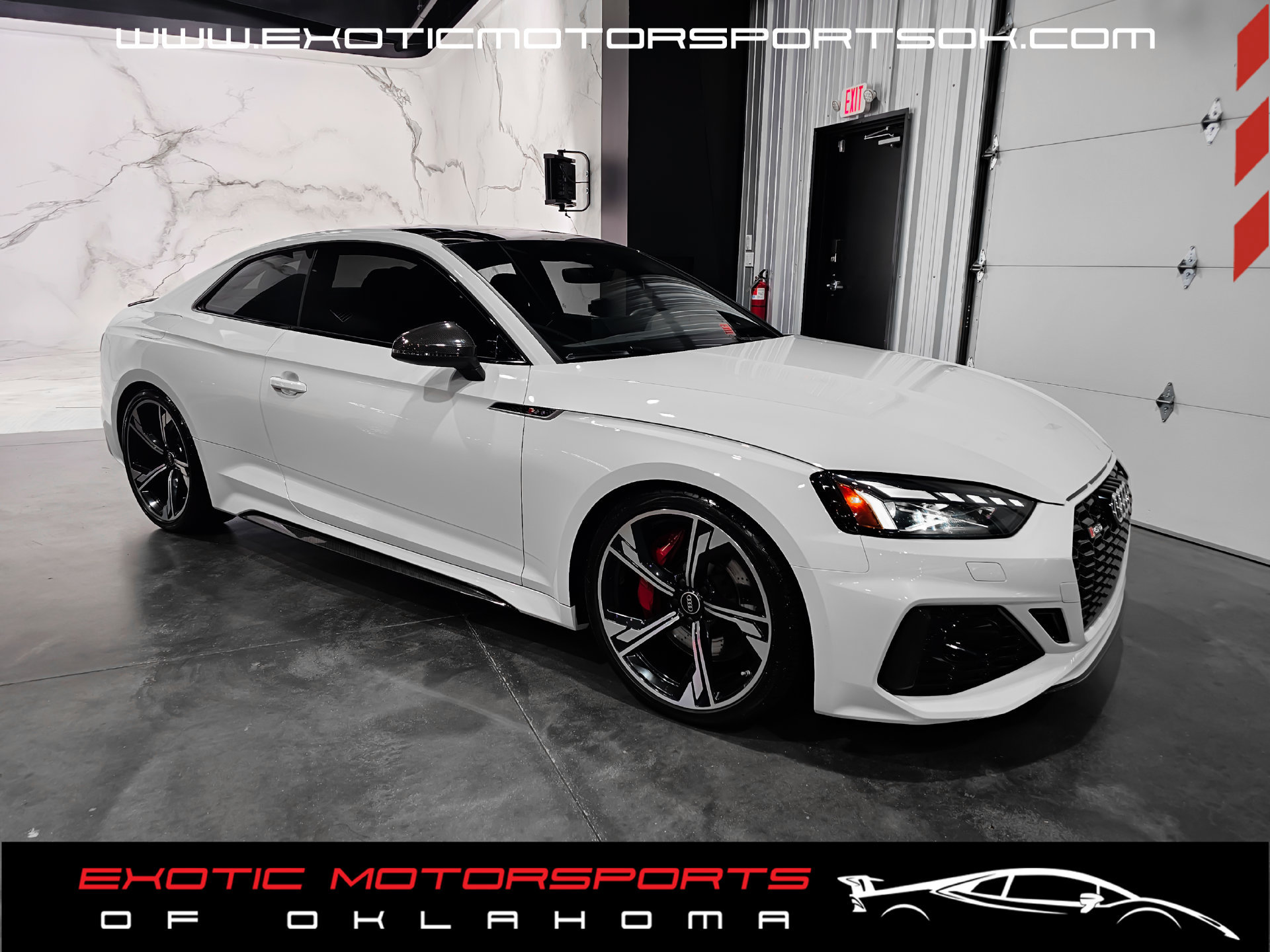 Used 2021 Audi RS 5 w/ Black Optic Carbon Package AWD/4WD image 3