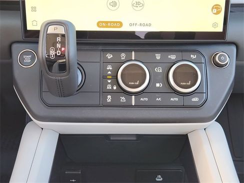 New 2026 Land Rover Defender 130 X-Dynamic SE image 14