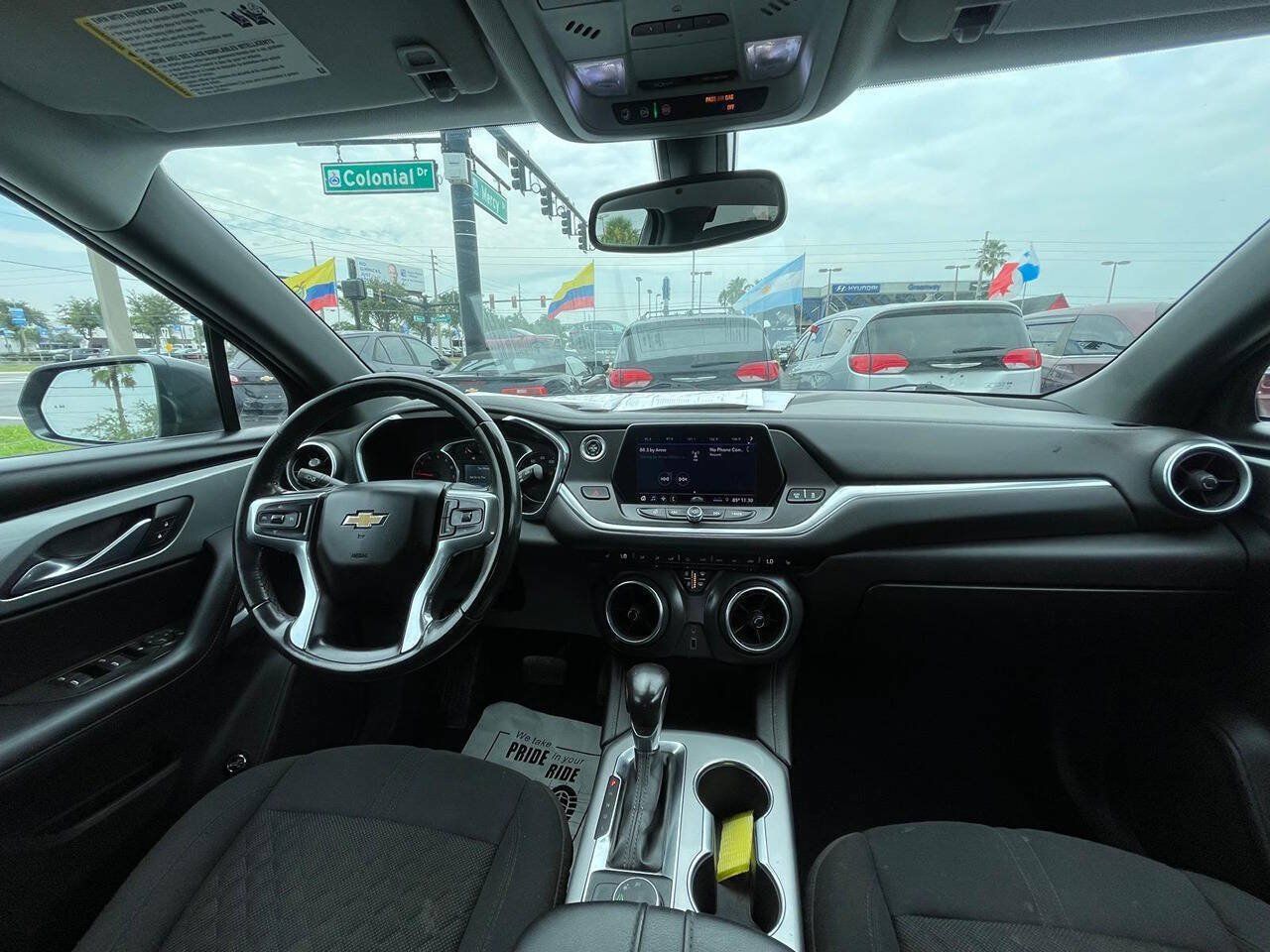 Used 2019 Chevrolet Blazer LT FWD image 16