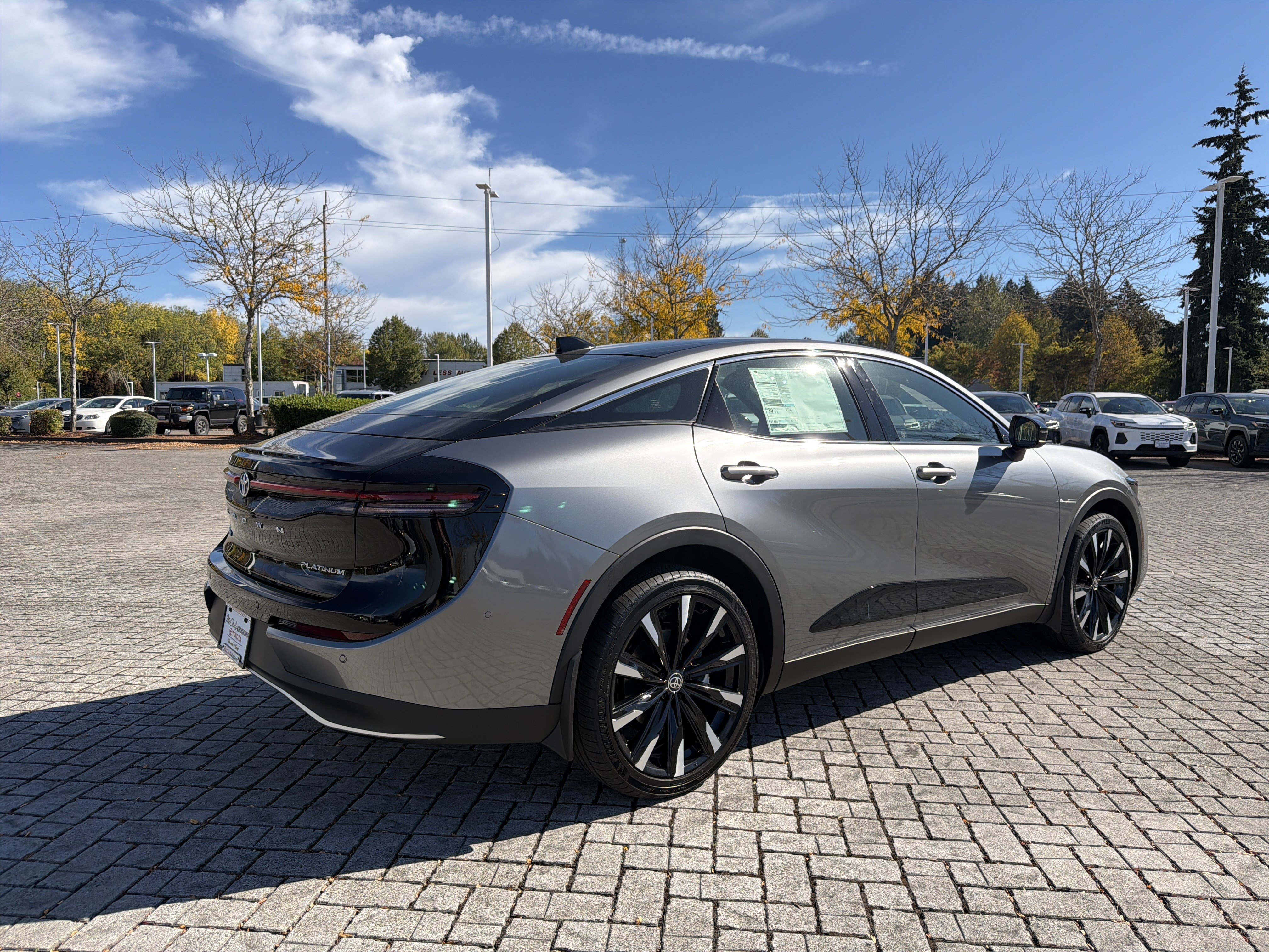 New 2026 Toyota Crown Platinum AWD/4WD image 7