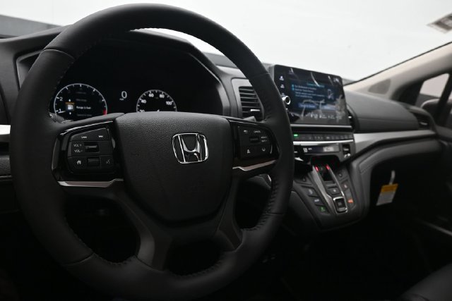 New 2026 Honda Odyssey EX-L image 10
