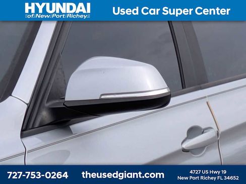 Used 2016 BMW 320i Sedan RWD image 11