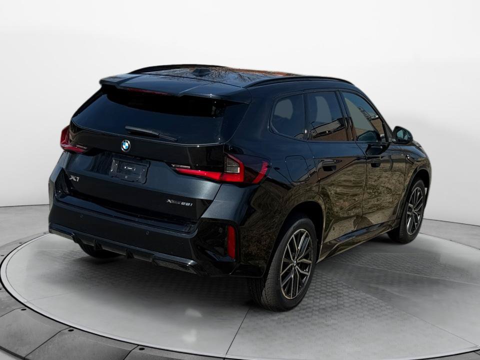 New 2026 BMW X1 xDrive28i AWD/4WD image 7