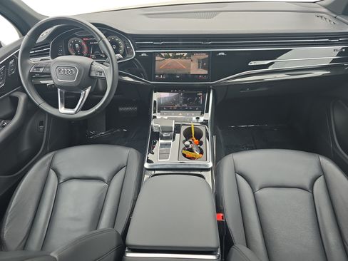 Used 2021 Audi Q7 3.0T Premium w/ Convenience Package AWD/4WD image 9
