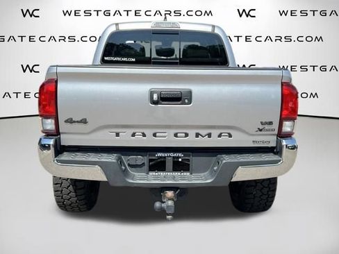 Used 2019 Toyota Tacoma SR5 AWD/4WD image 8