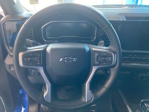 Certified 2025 Chevrolet Silverado 1500 RST image 5