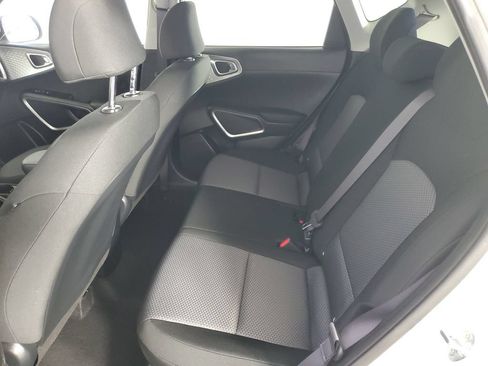 Used 2025 Kia Soul LX FWD image 13