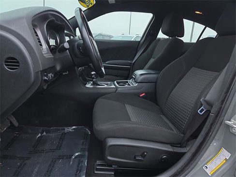 Used 2023 Dodge Charger SXT image 10