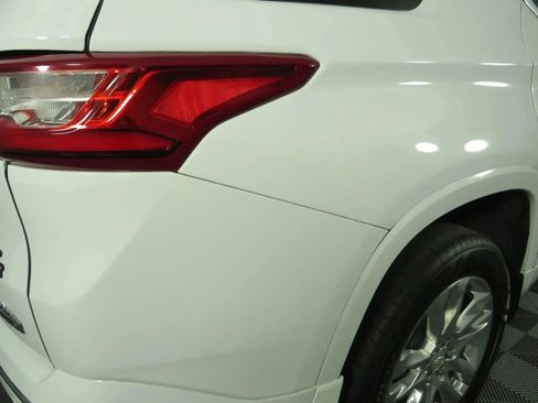 Used 2018 Chevrolet Traverse High Country image 35