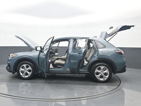 Used 2024 Honda HR-V LX image 37
