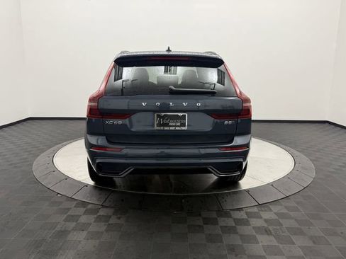 New 2026 Volvo XC60 B5 Core image 8