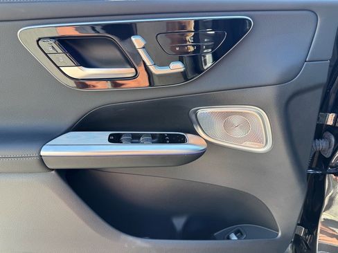 Certified 2025 Mercedes-Benz GLC 300 4MATIC image 14