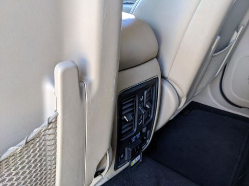 Used 2014 Jeep Grand Cherokee Limited image 16