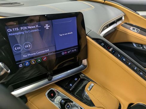 Used 2022 Chevrolet Corvette Stingray Preferred Cpe w/ Z51 Performance Package image 13