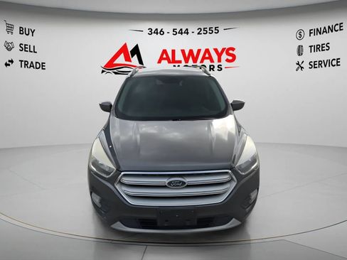 Used 2018 Ford Escape SE FWD image 19