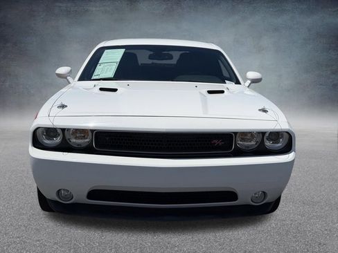 Used 2011 Dodge Challenger R/T RWD image 9