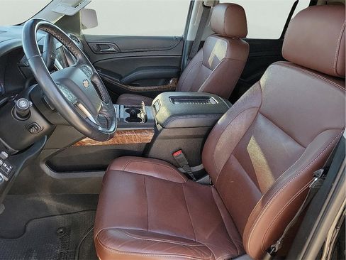 Used 2019 Chevrolet Tahoe Premier w/ Premier Plus Edition image 14
