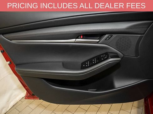 Used 2025 MAZDA MAZDA3 s FWD image 10