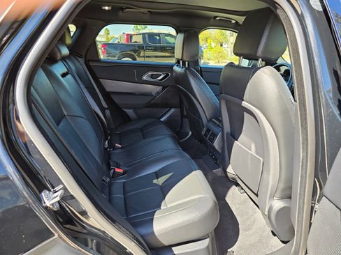Used 2025 Land Rover Range Rover Velar Dynamic SE image 30