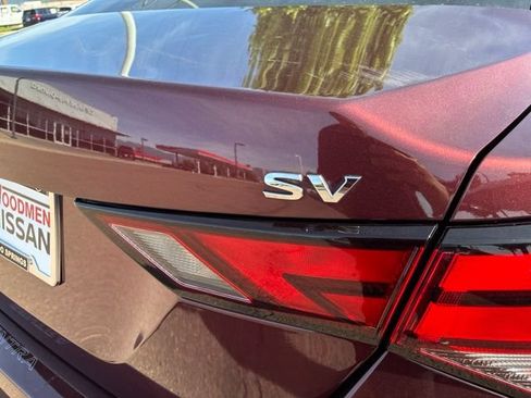 Used 2020 Nissan Sentra SV FWD image 13