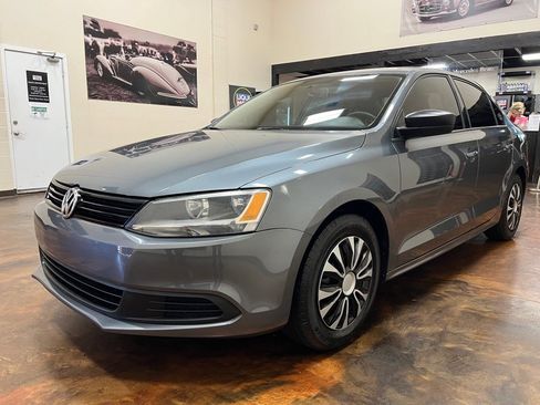 Used 2014 Volkswagen Jetta S FWD image 5