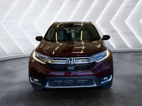 Used 2018 Honda CR-V Touring image 2