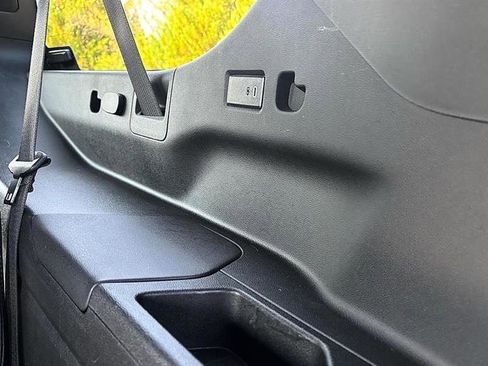 Used 2024 GMC Yukon XL Denali w/ Advanced Technology Package image 51