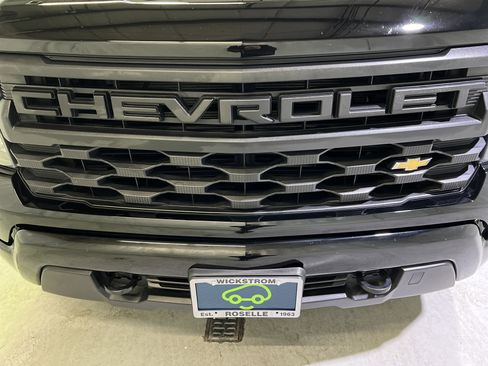 Used 2022 Chevrolet Silverado 1500 Custom image 4