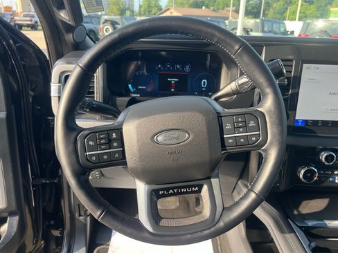 Used 2025 Ford F350 Platinum AWD/4WD image 22