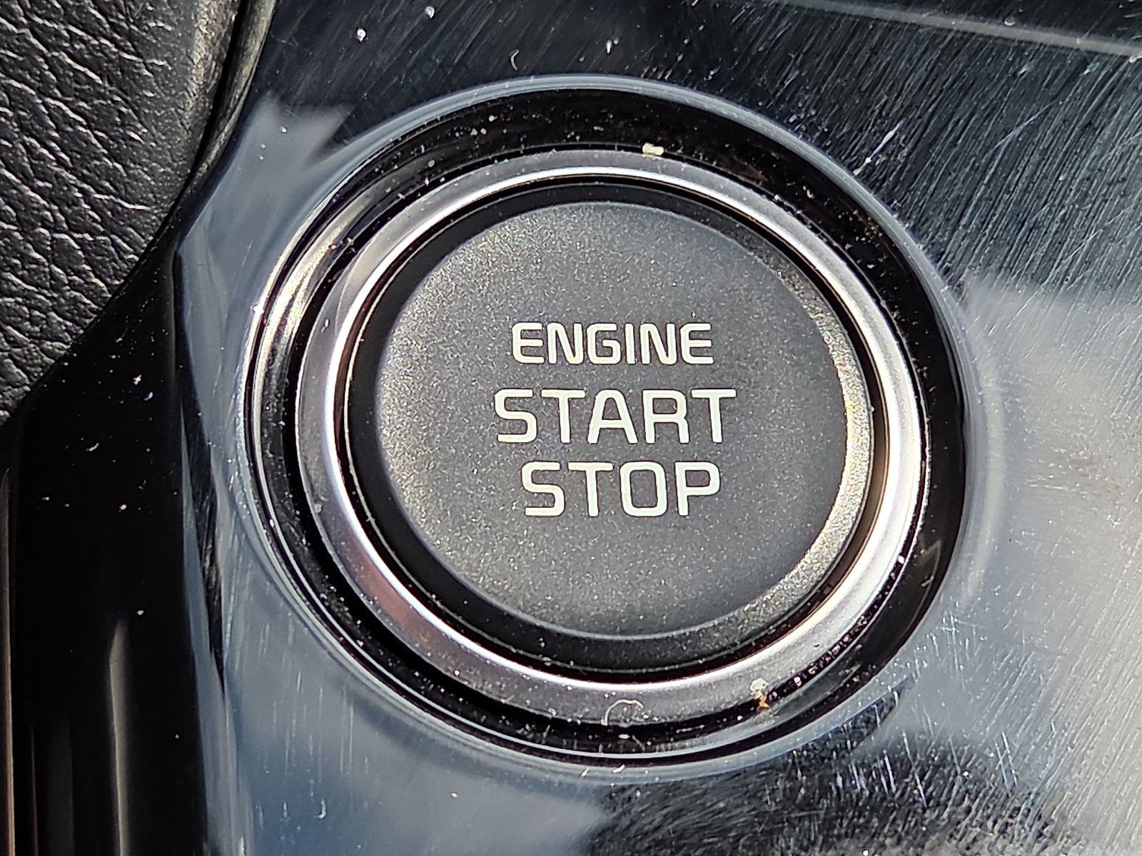 Used 2024 Kia Sportage EX FWD image 20