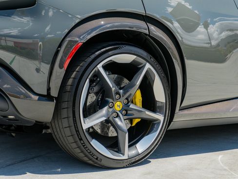 Used 2024 Ferrari Purosangue AWD/4WD image 40