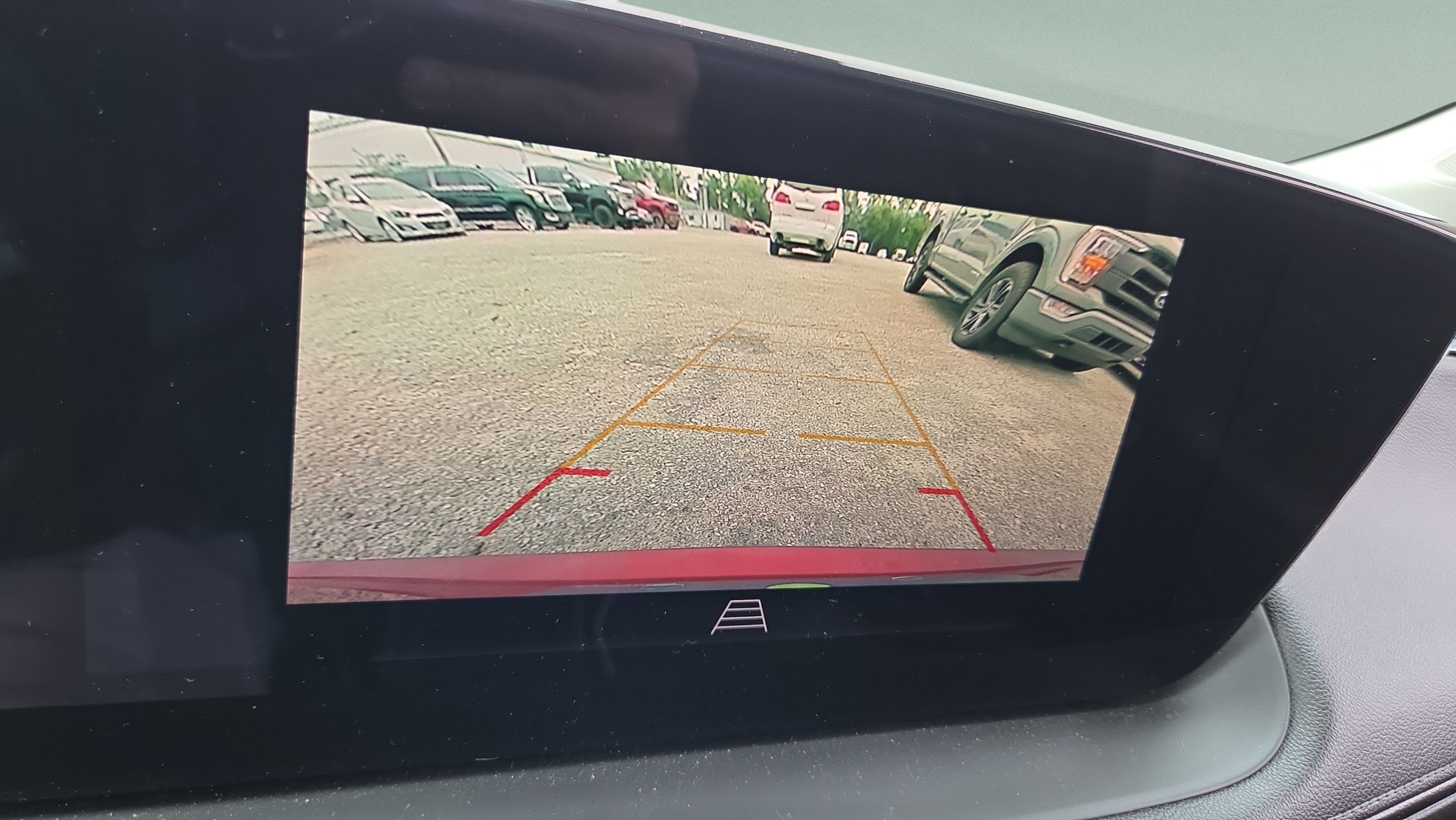 Certified 2024 Buick Encore GX Avenir FWD image 19