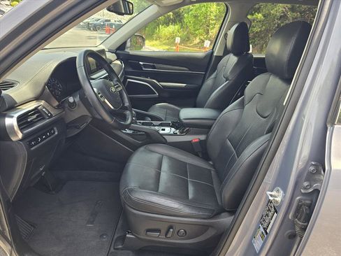 Used 2020 Kia Telluride EX w/ EX Premium Package FWD image 12