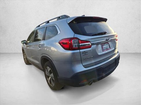 Used 2022 Subaru Ascent Premium w/ Convenience Package AWD/4WD image 7