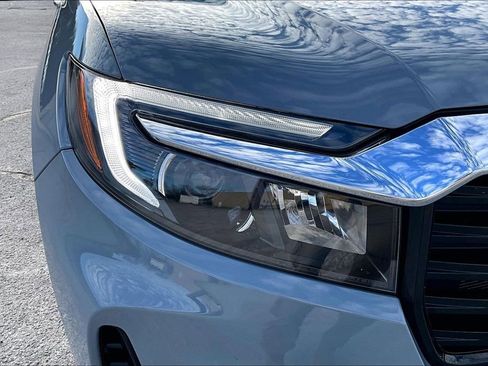 Used 2023 Honda Ridgeline RTL-E image 33