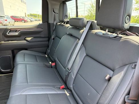 Used 2024 GMC Sierra 1500 SLT w/ SLT Premium Plus Package AWD/4WD image 22