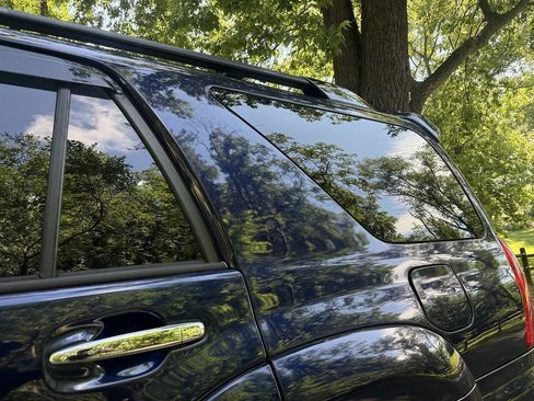 Used 2006 Toyota 4Runner SR5 AWD/4WD image 23
