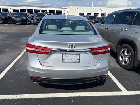 Used 2013 Toyota Avalon Limited FWD image 5