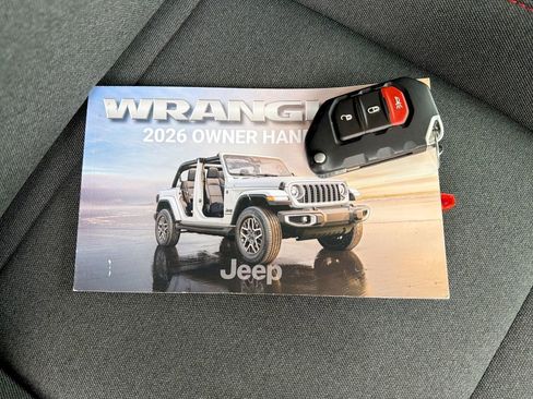 Used 2026 Jeep Wrangler Unlimited Rubicon image 38
