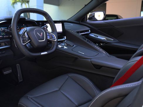 Used 2024 Chevrolet Corvette Z06 w/ Battery Protection Package image 19