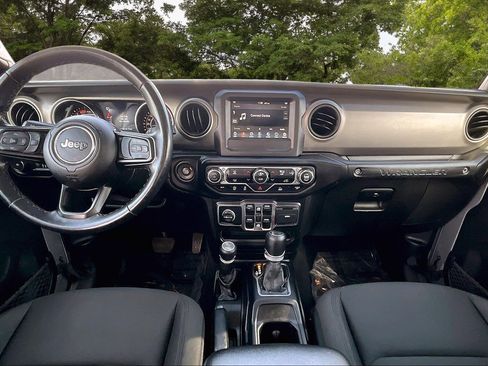 Used 2021 Jeep Wrangler Unlimited Sport image 7