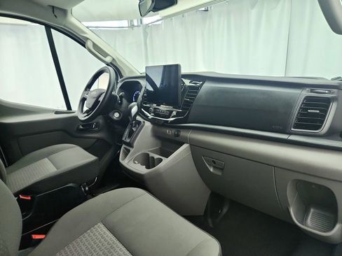 Used 2023 Ford Transit 350 XLT image 25